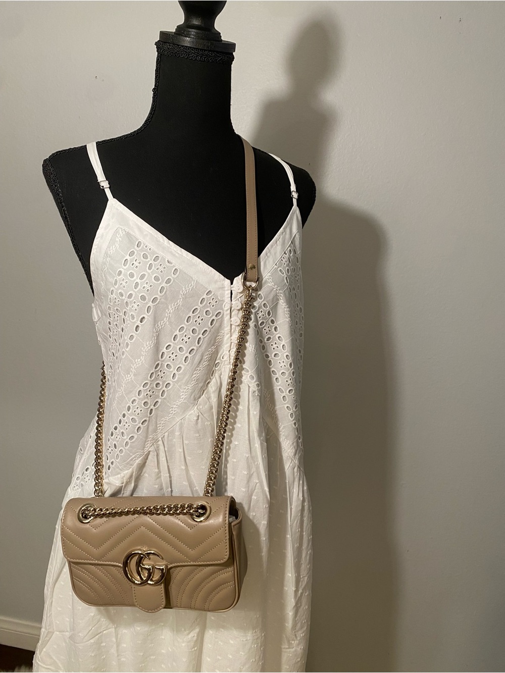 Nwt Gucci Marmont small beige leather bag
